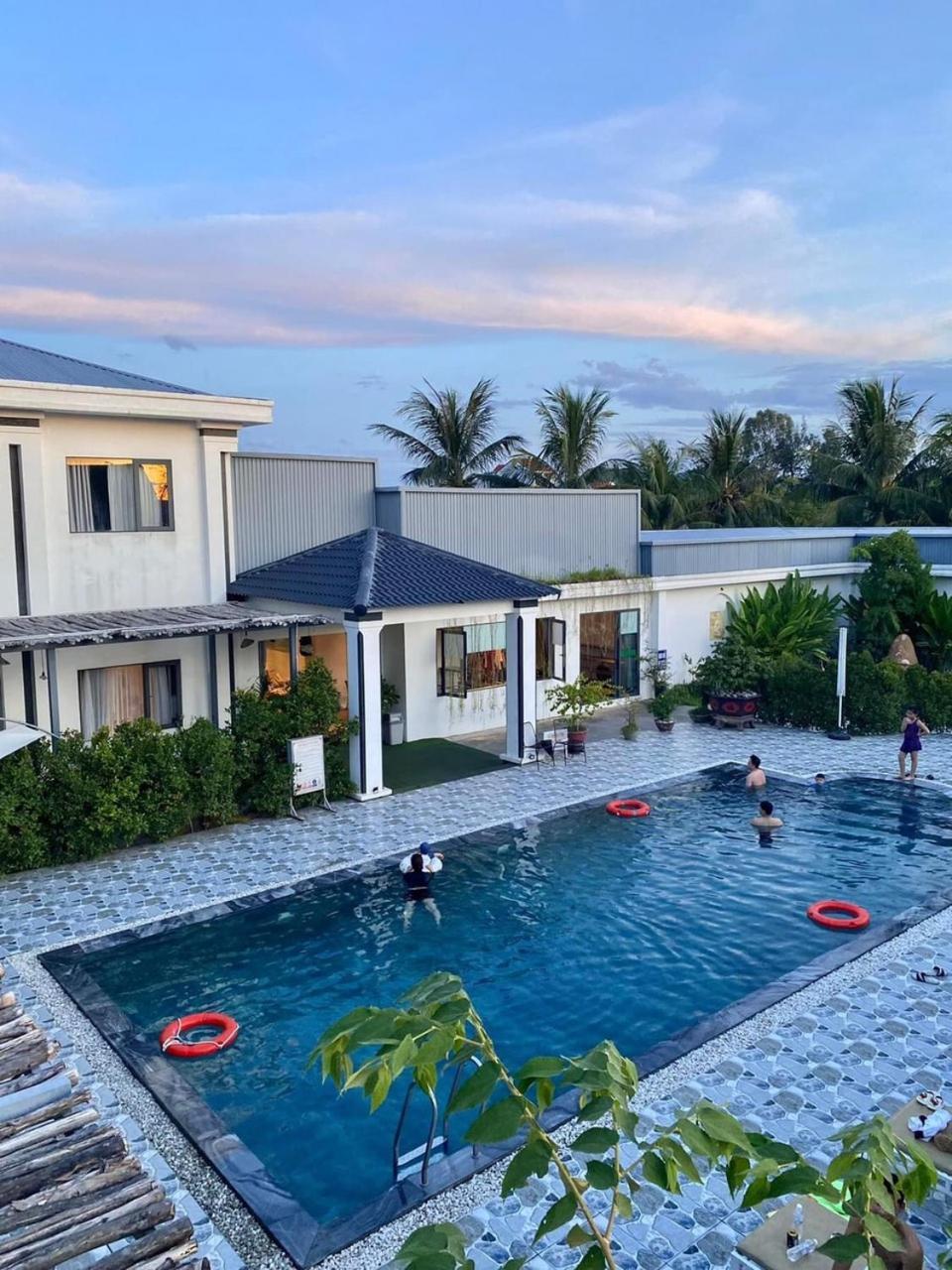 The Dreamers Homestay Hue Exterior photo